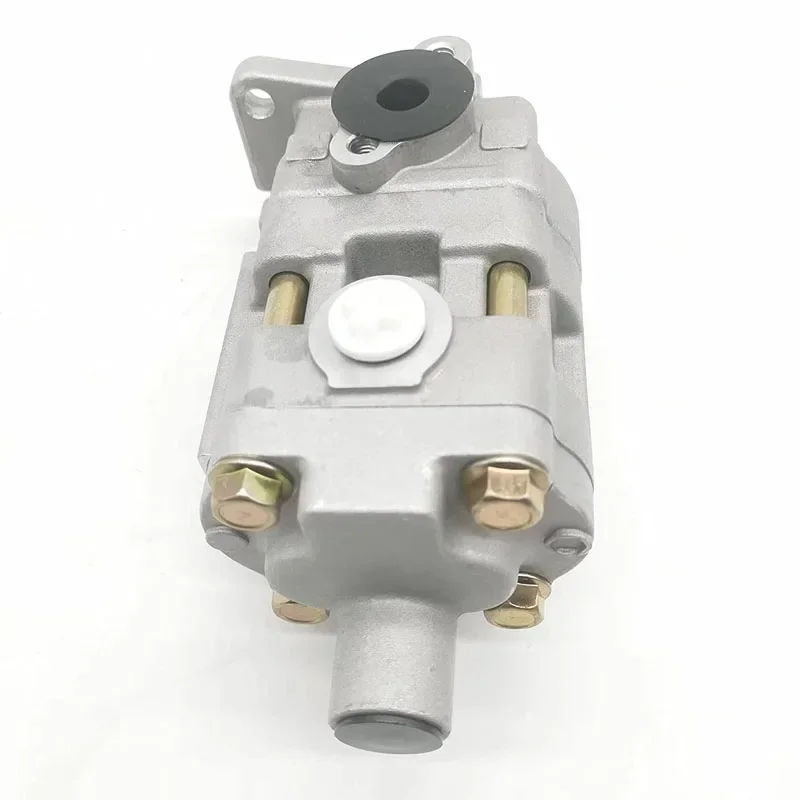 Hydraulic Pump T1150-36403 for Kubota Tractor L2800DT L3130F L3240DT L4300DT
