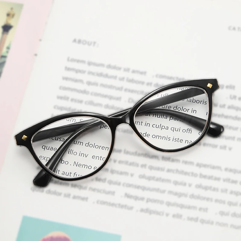 Gafas de lectura tipo ojo de gato de 3 piezas: detalles exquisitos del remache, bisagras de resorte para un mejor ajuste