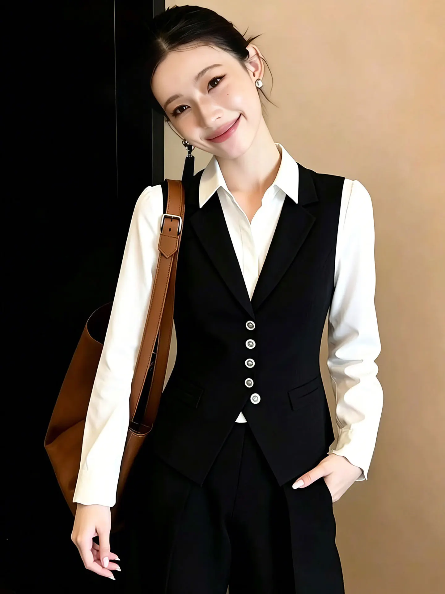 

Elegant V-Neck Waist-Cinching Color Vest Fashion Outerwear Top Summer Lightweight Sleeveless Women's Jacket