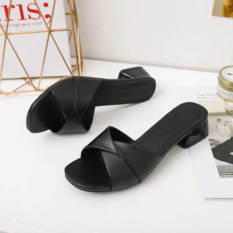 2024Summer New Fashion Open Toe Solid Color Simple Leather Surface Candy Color Large Slippers Square Heel Shoes Women