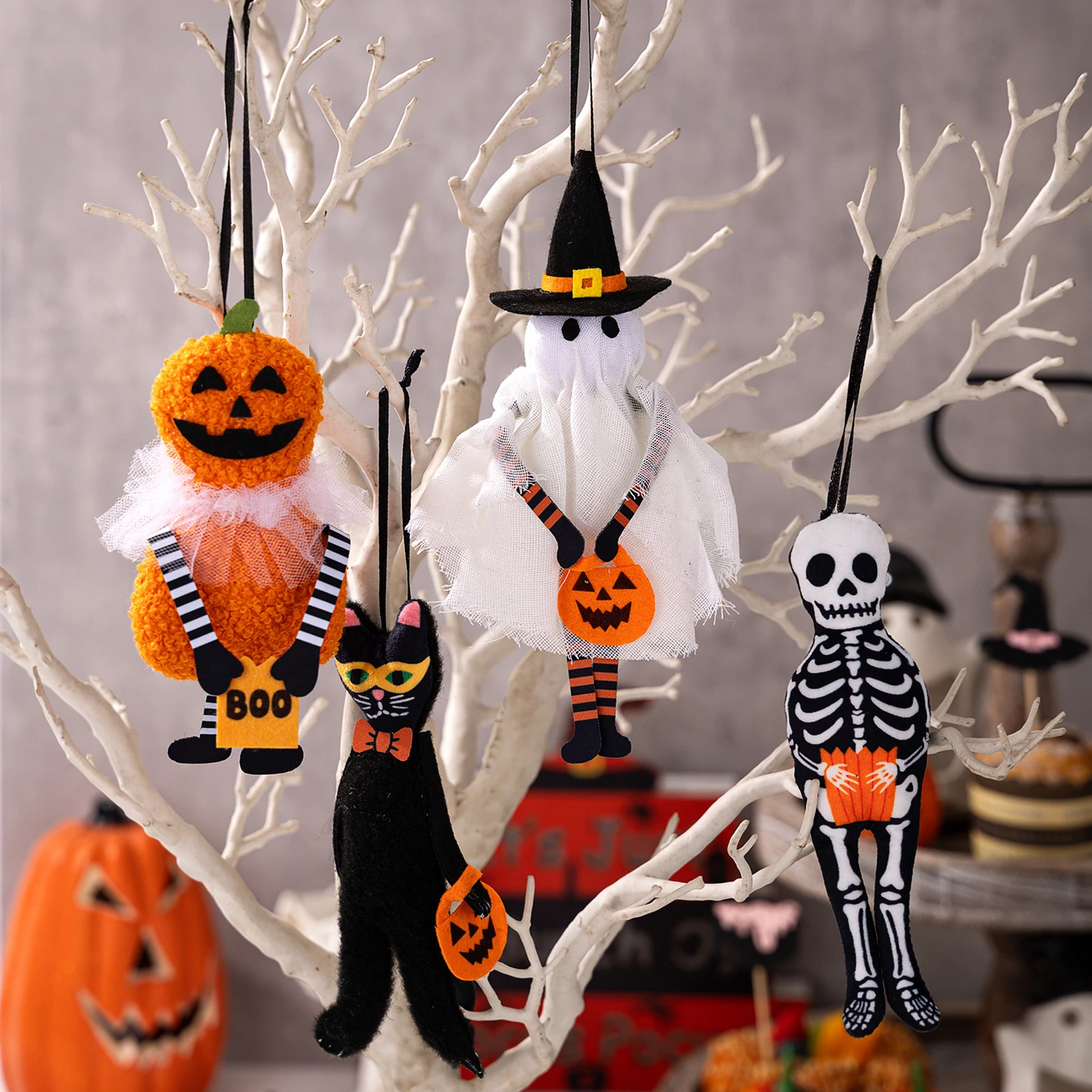 

4Pcs 2025 Halloween Hanging Decorations with Pumpkin, Ghost, Cat and Skeleton Designs, Plush Halloween Party Hanging Ornament