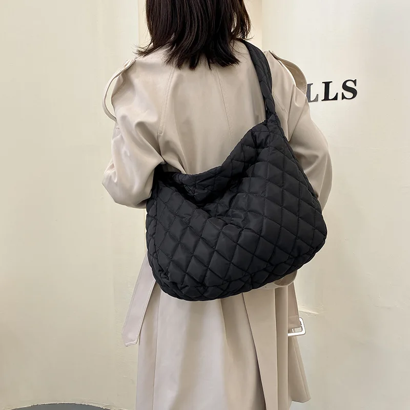 New Large Capacity Lattice Pattern Shoulder Bag Space Cotton Handbag Women Tote Bags Feather Padded Ladies Quilted Shopper Bag