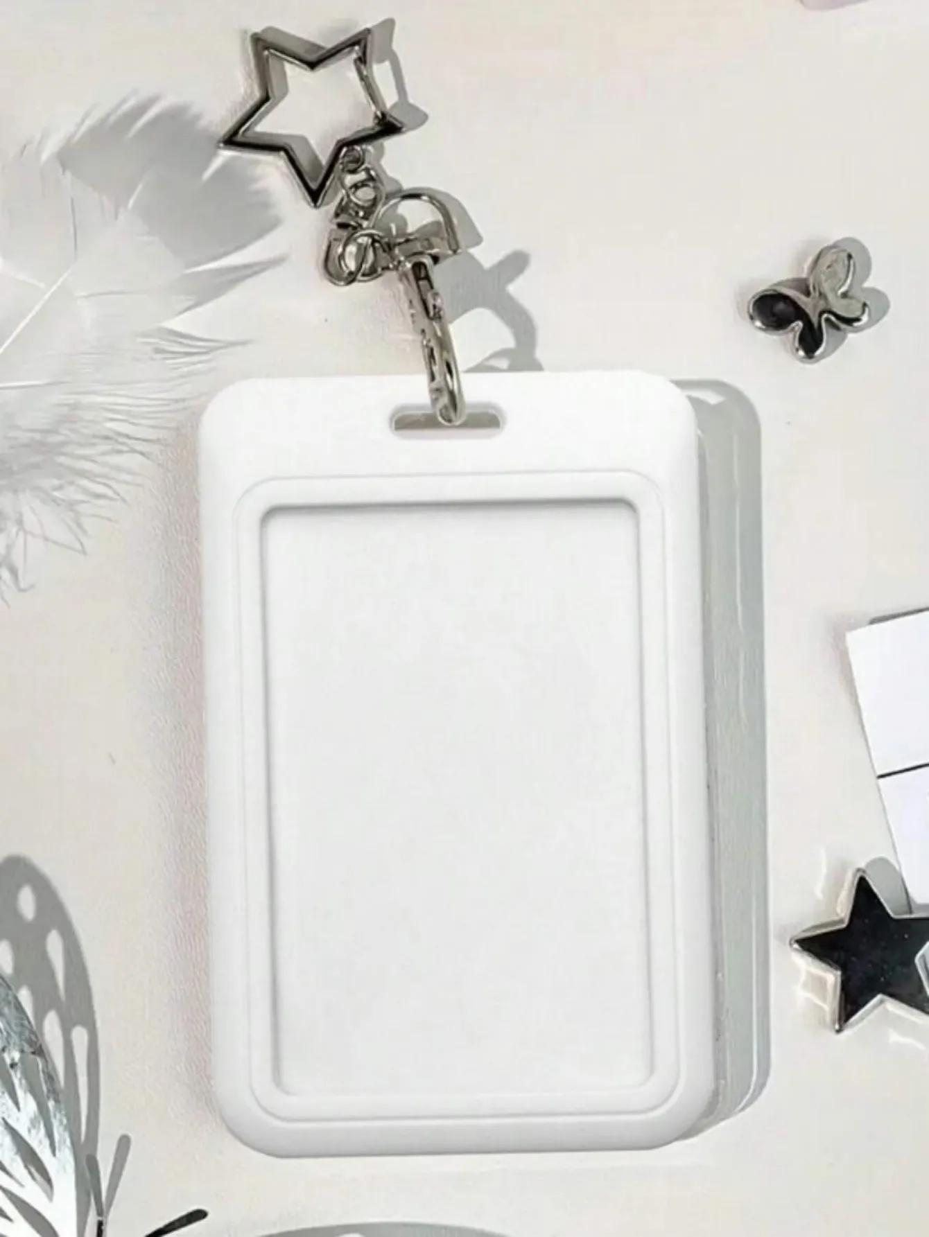 يمكن استخدام حامل البطاقة هذا مع قلادة على شكل نجمة كيس أو سلسلة مفاتيح. يمكنها تخزين بطاقات الهوية وبطاقات المشاهير، #6