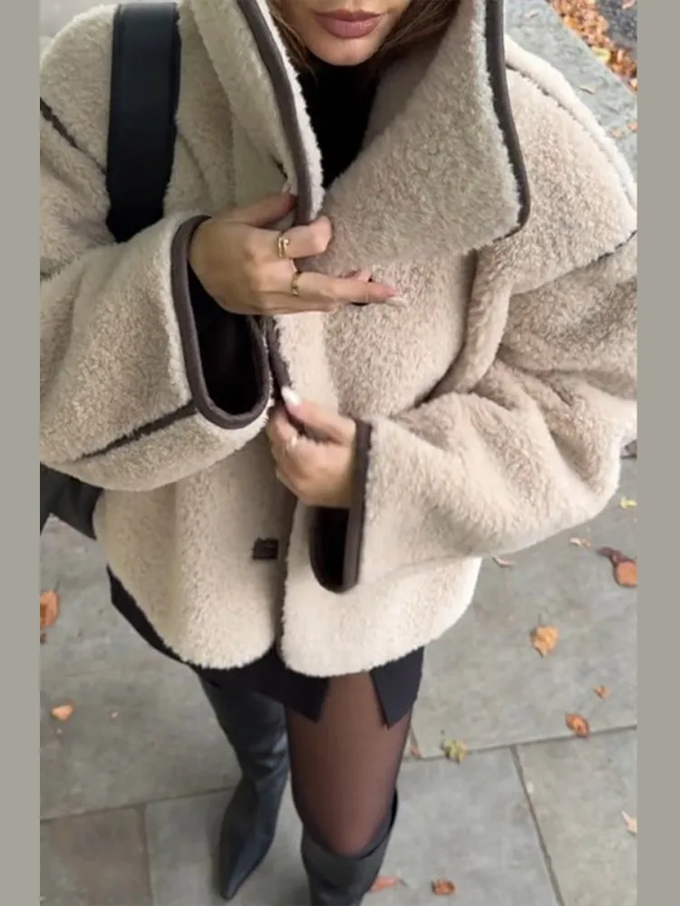 Fashion Sherpa Leather Buttons Patchwork Jacket Elegant Lapel Long Sleeve Warm Coat 2024 Winter Lady Chic Street Commute Outwear