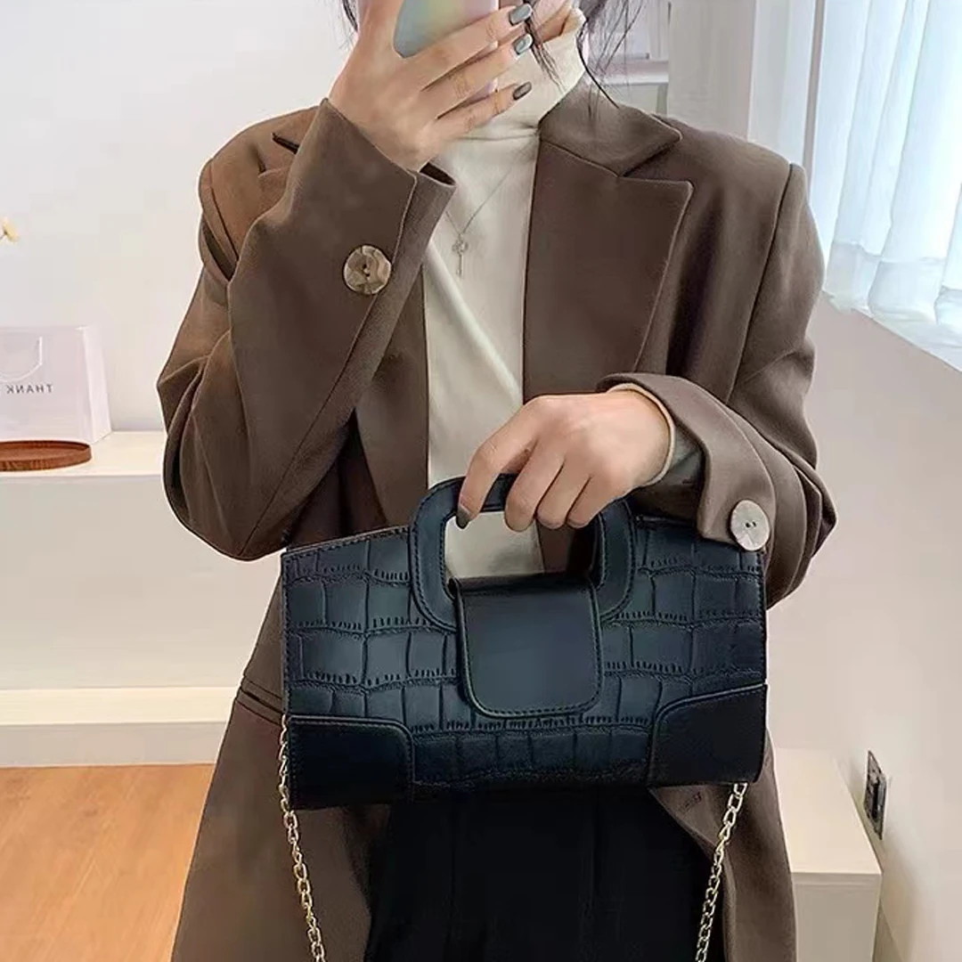 2025 New Crocodile Grain PU Leather Handbag for Women Vintage Large Capacity Evening Bag Simple Elegant Party Clutch Bag Shoulde image 5
