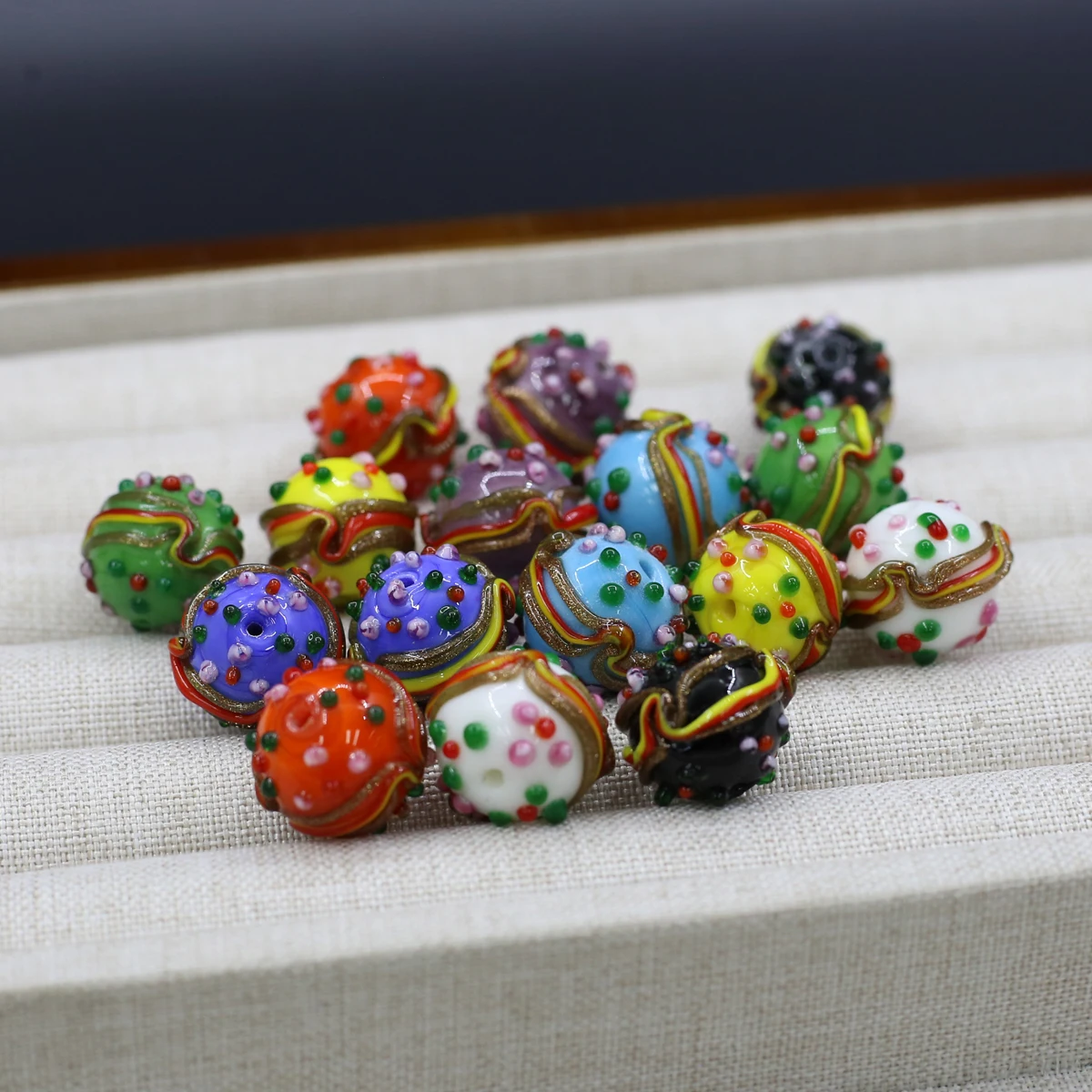 10pcs 14x14mm Round Sweet Style Lampwork Glass Bead Handmade Decorations Charms for DIY Necklace Jewelry Making Accessories Gift