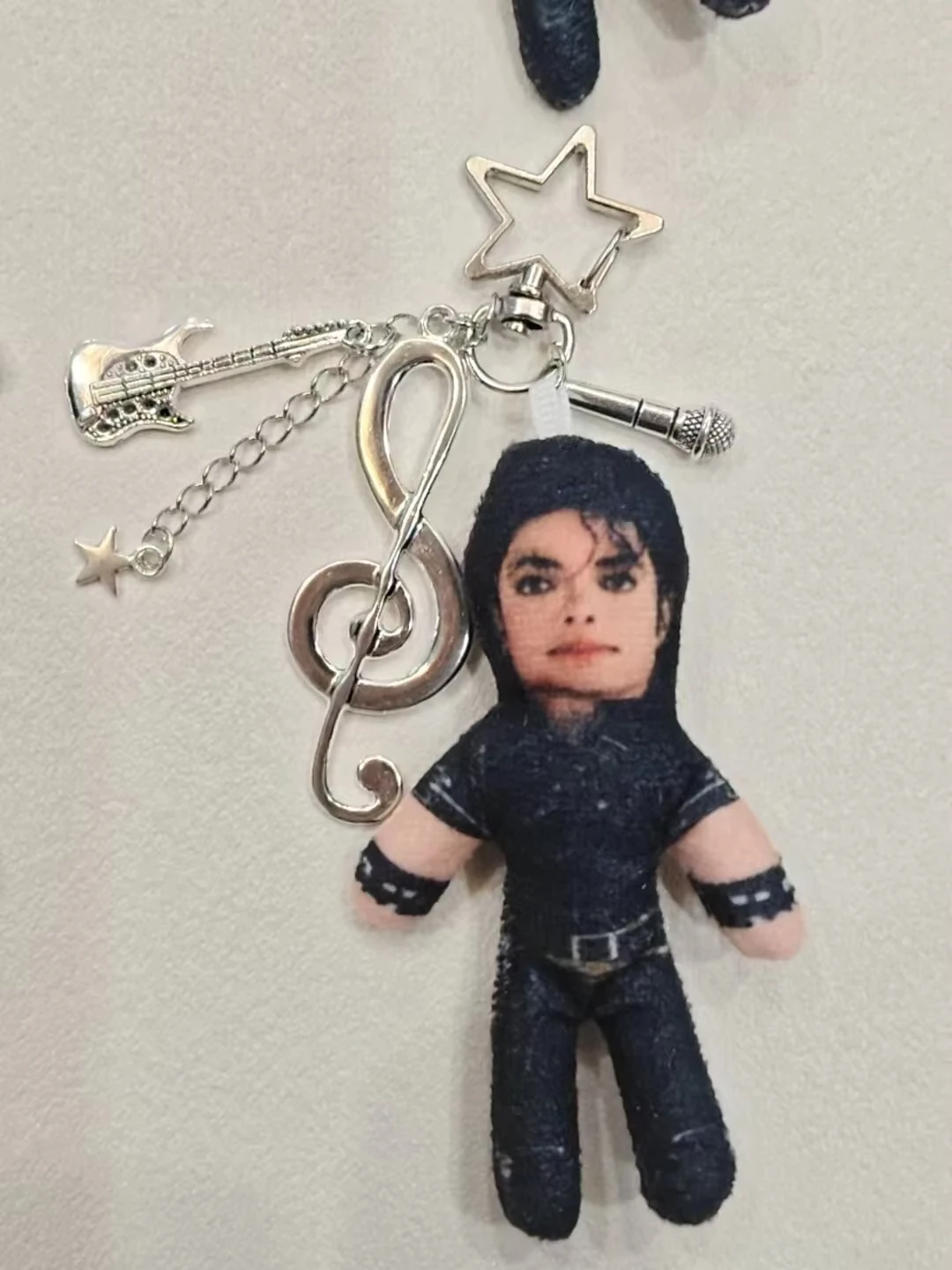 Michael Jackson Mini Cloth Doll Keychain Singer Character Figure Keyring Bag Hanging Pendant Rock Star Collectible Ornament Gift