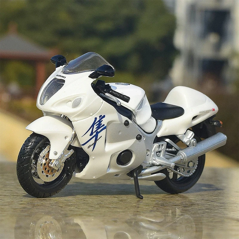 

Diecast 1/18 Scale GSX1300R Motorcycle Alloy Simulation Car Model Classics Adult Souvenir Gift Static Display