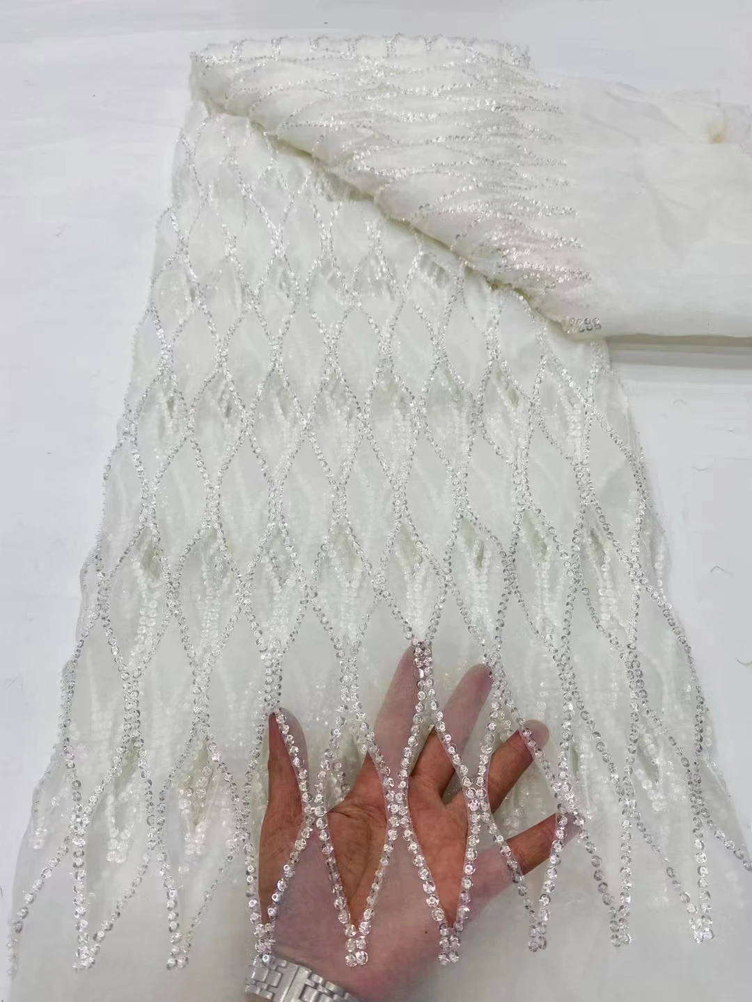 

Pure white Hot Sale African Cord Lace Fabric High Quality Water Soluble Nigerian Guipure Cord Lace For Wedding AQ1-6