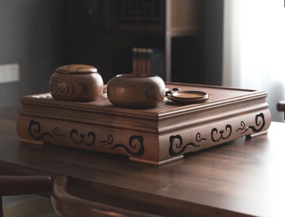 Go Weiqi Baduk whole set including chessboards and chess pieces.