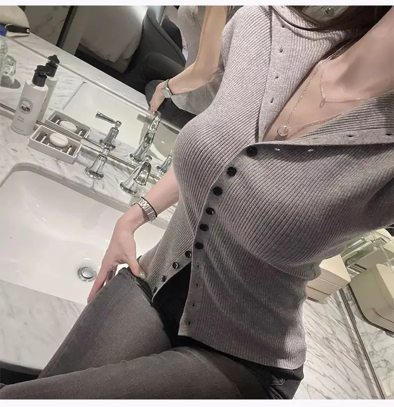 Onalippa Korean Autumn New Style Slim Fit Figure Enhancing High Neck Single Breasted Sleeveless Knitted Base T-shirt Women
