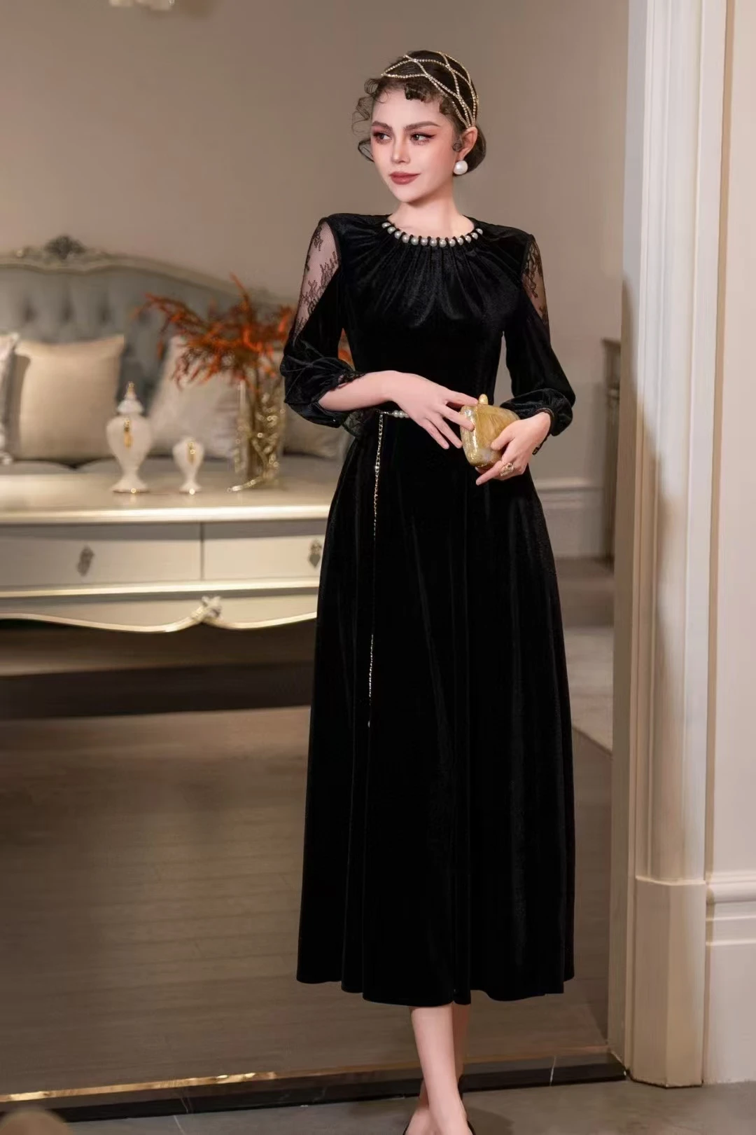 Spring New Handmade Hand Sewn Pearls O-Neck Long Sleeved Spliced Lace Exquisite Romantic Velvet Dress+Pearl Waist Chain S-XL