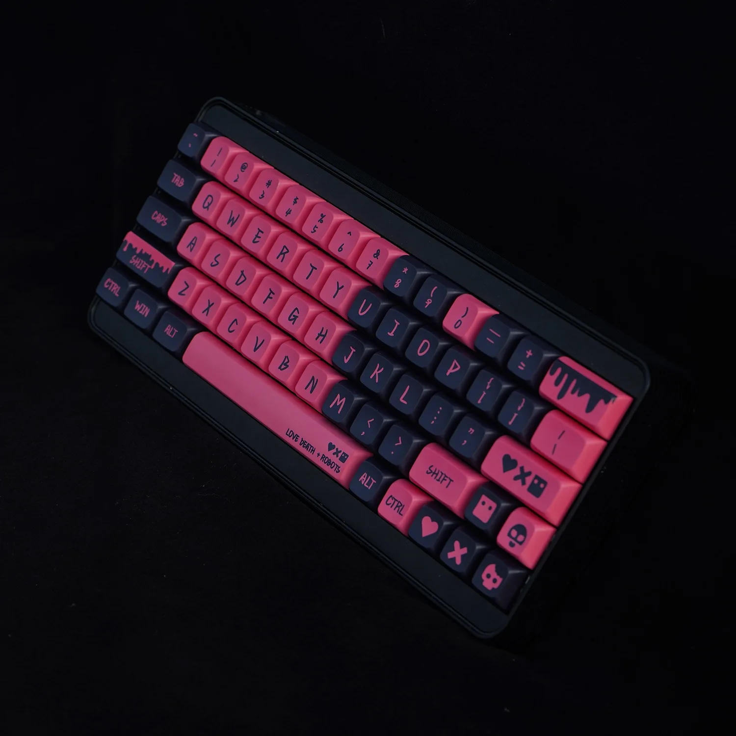Love death theme PBT keycap small full set of pink five-sided hot sublimation process suitable for mechanical keyboard office