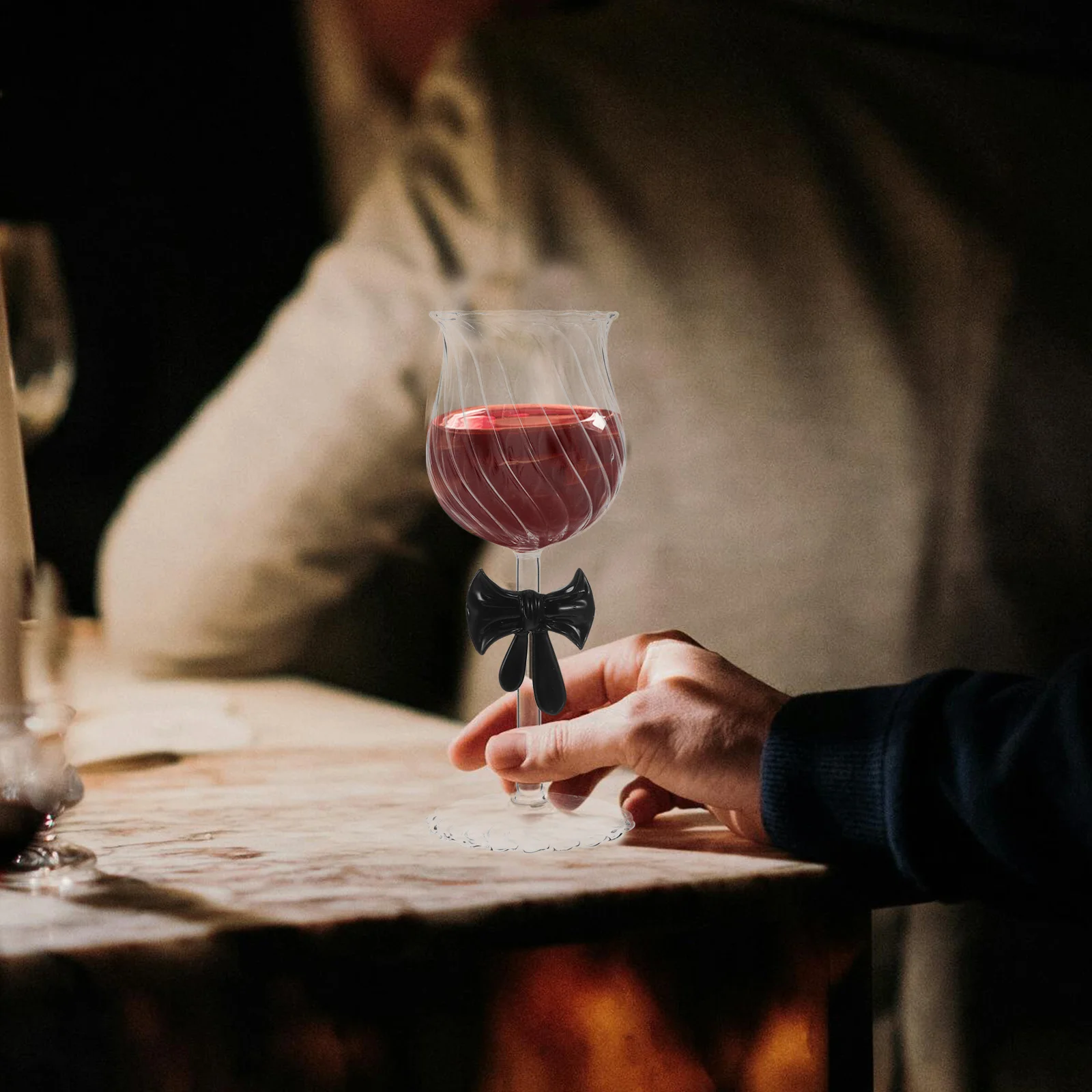 

Bow Red Wine Goblets 300Ml Clear Stem Vintage Glassware Romantic Wedding Party Stemmed Drinking Glasses Red Glassware