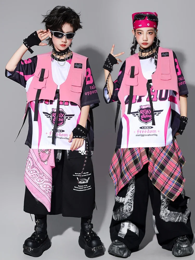 

Boys Girls Trendy Hip Hop Vest Suit Kids Street Dance Wear Fashion Cool Outfit for Stage Show and Holiday Party