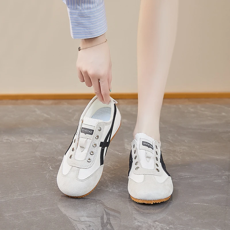 أحذية جديدة لعام 2025 بتصميم أنيق وارتداء مريح مع قدرة نفس ممتازة تتميز بشعبية كبيرة بين الشباب