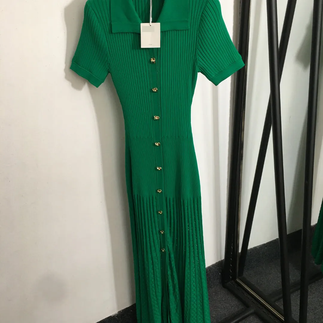 

Early Spring Gold Flower Button Hollow out Pleated Flip Collar Waist Inward Knitted ort Sve Long Dr French Sle Midi...