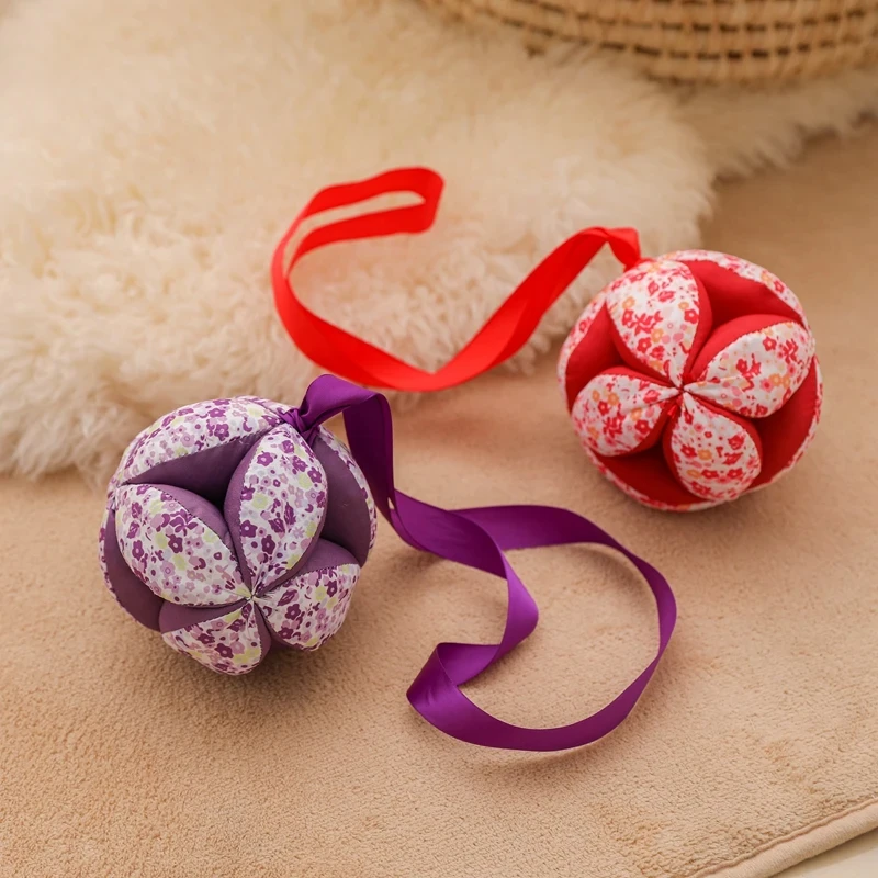 1Pc Baby Hand Catching Cloth Ball Toy Infant Interaction Colored Rattle Ball Toy with Ribbon Appease Bed Hanging Rattle Toy Gift