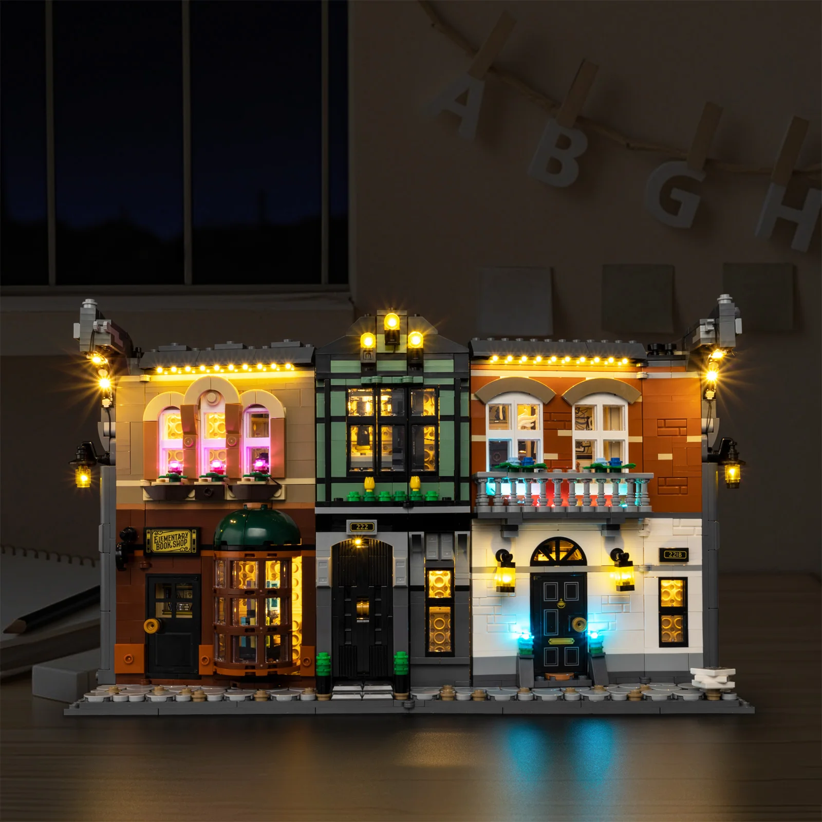 Juego de Luces LED Compatible con LEGO Sherlock Holmes Book Nook 10351 Bloques de Construcción