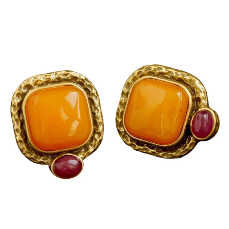 

Natural yellow agate stone medieval earrings design advanced sense autumn and winter temperament stud earrings
