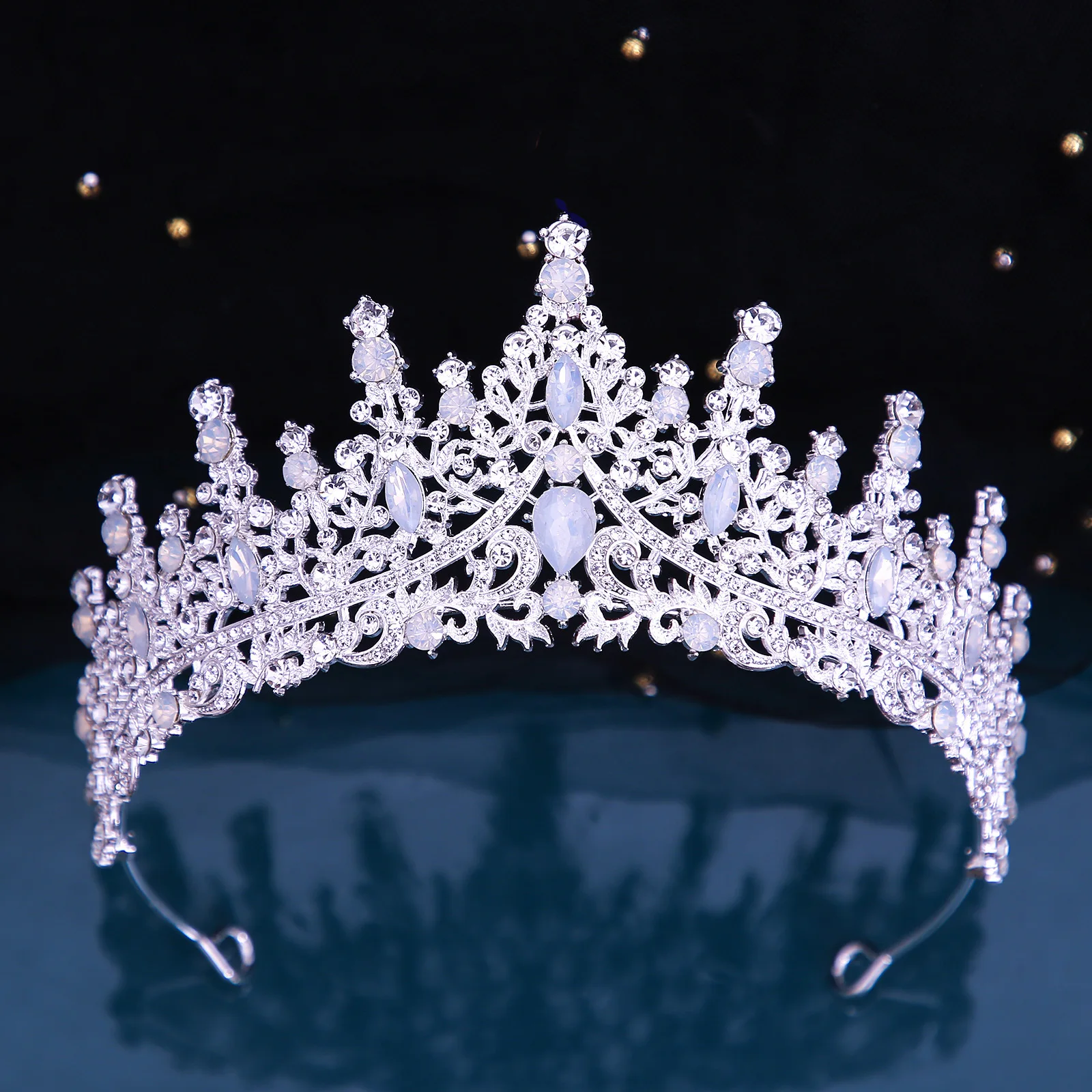 Luxury White Opal Baroque Rhinestone Bridal Crystal Crown Wedding Headdress Wedding Party Accessories Pageant Diadem Queen Tiara