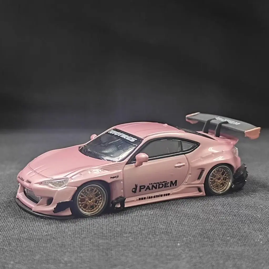 1-64-gt86v3-pandem-rocket-rabbit-wide-body-alloy-die-cast-miniature-simulation-car-collectible-model-adult-decorative-item