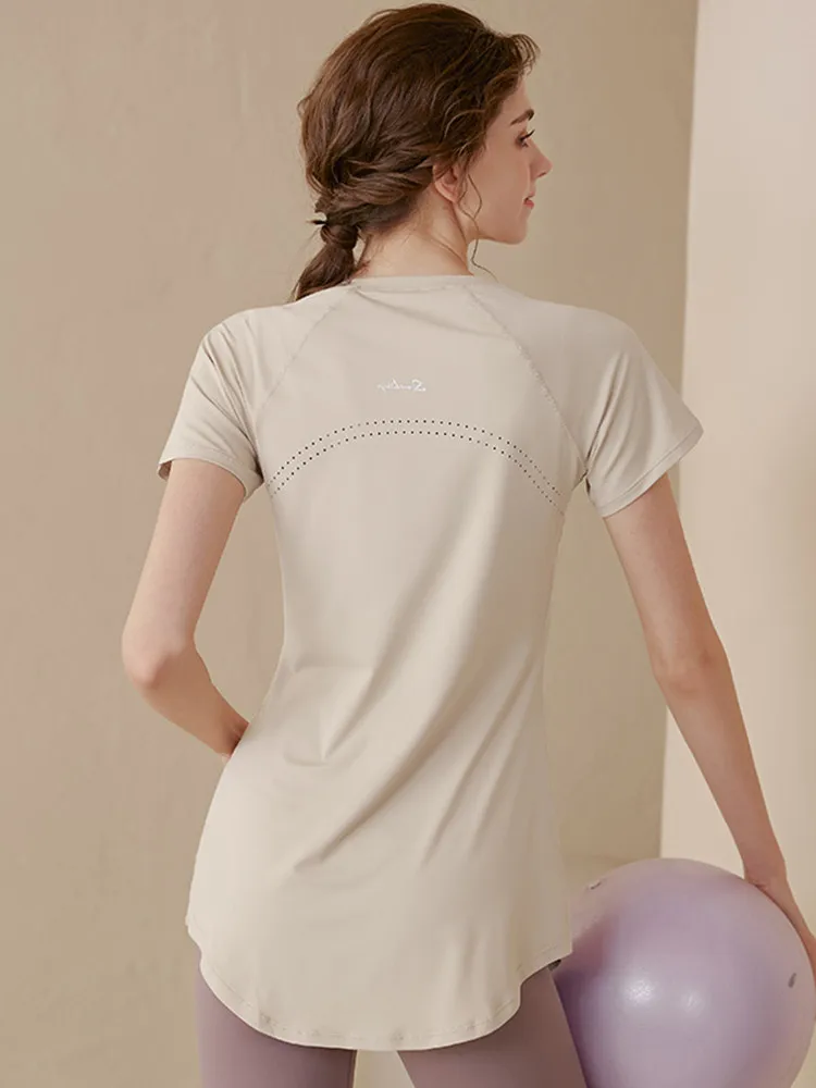 

Модная женская одежда для йоги, лето 2025: облегающая спортивная футболка с коротким рукавом для бега и фитнеса, быстросохнущая, бренд Ocnltiy, шелк