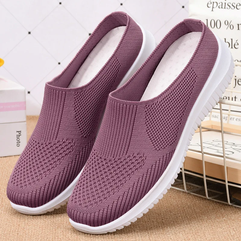 

2024 New Middle aged and Elderly Baotou Cloth Shoes Breathable Flyknit Women's Shoes Soft Bottom Comfortable Half Drag Casual Mo