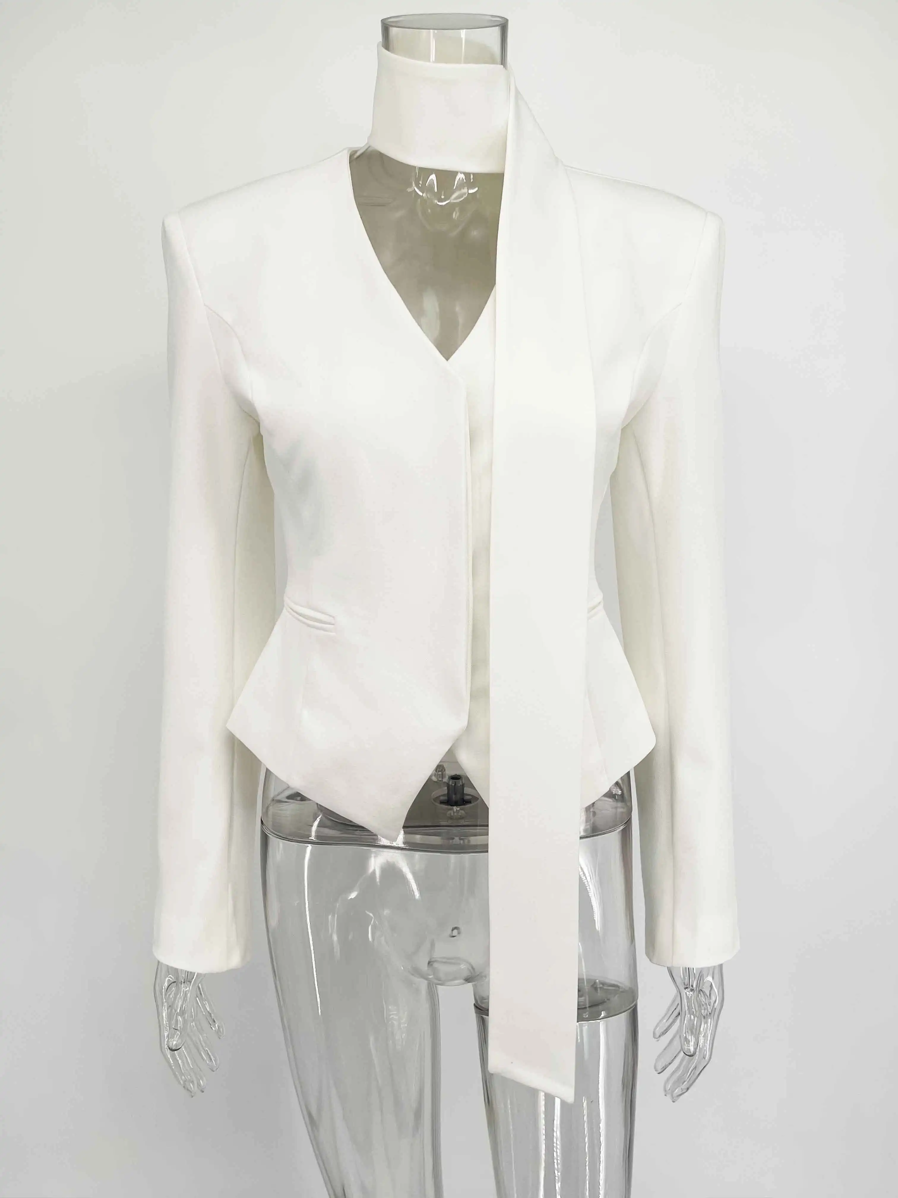 Tossy 3-teiliges Set Damen-Anzug, Minirock, elegant, gestreift, Pendeln, Patchwork, modisch, luxuriös, V-Ausschnitt, Party-Looks für Damen, Anzug-Sets – Detail 4