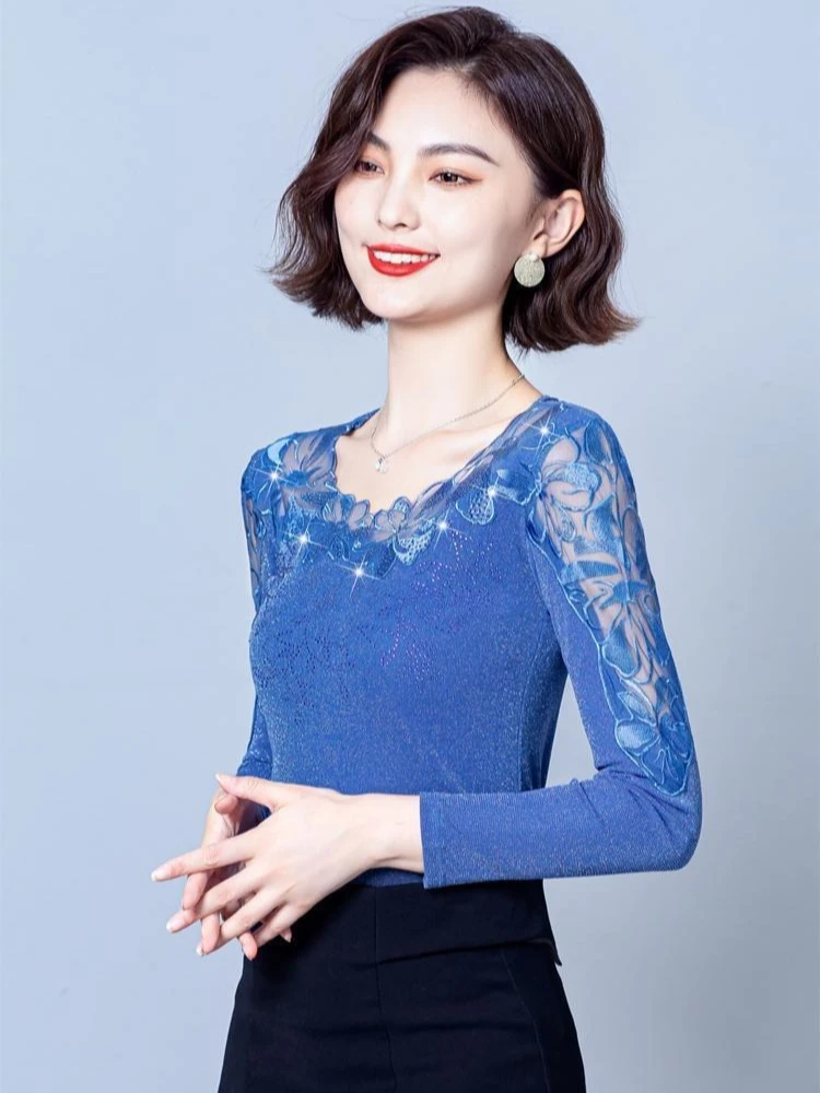 

Women Fashionable Long Sleeve Fleece Lined Thickened Top Autumn Winter Rhinestone Studded Lace Base Tee Inner Layer New Style