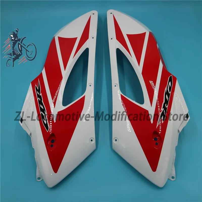 

For HONDA CBR1000RR CBR 1000RR CBR 1000 RR 2004 - 2005 Front side cover fuel tank gas fairing panel cover side panel 04 05