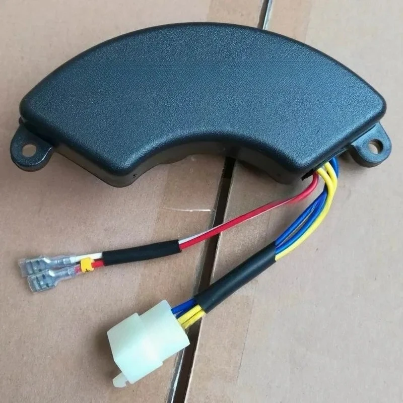 Регулятор напряжения 3/4/5/5.5 кВт AVR 3-5.5 кВт