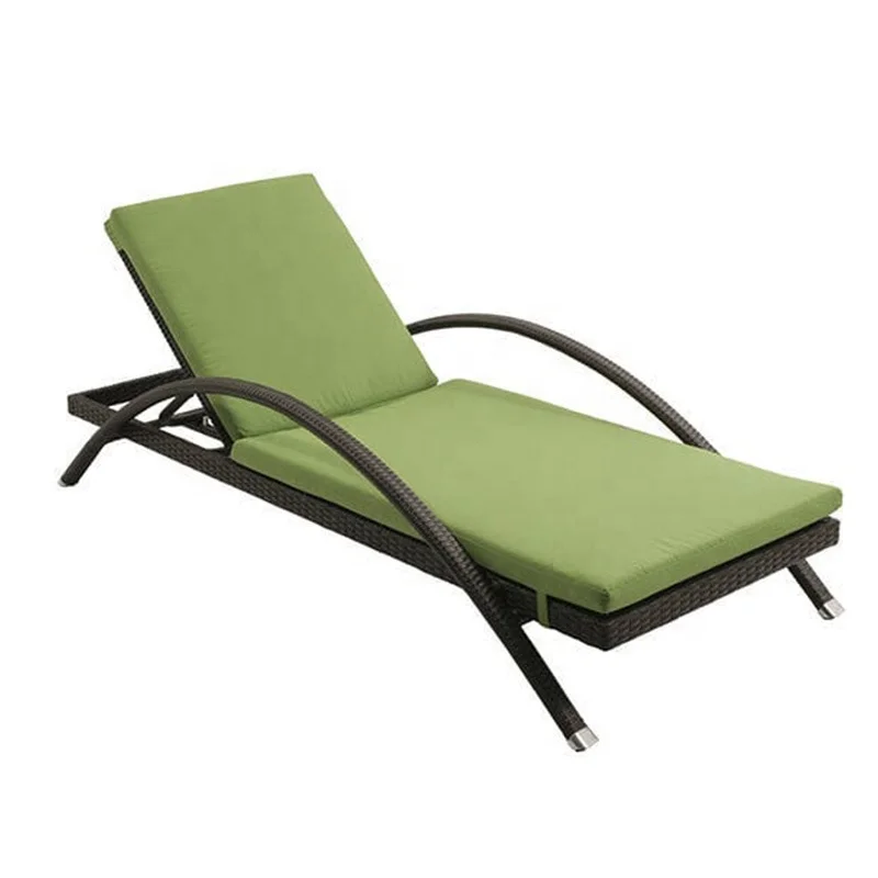 Cheap price outdoor simple furniture  metal frame rattan sunr  for pool deck