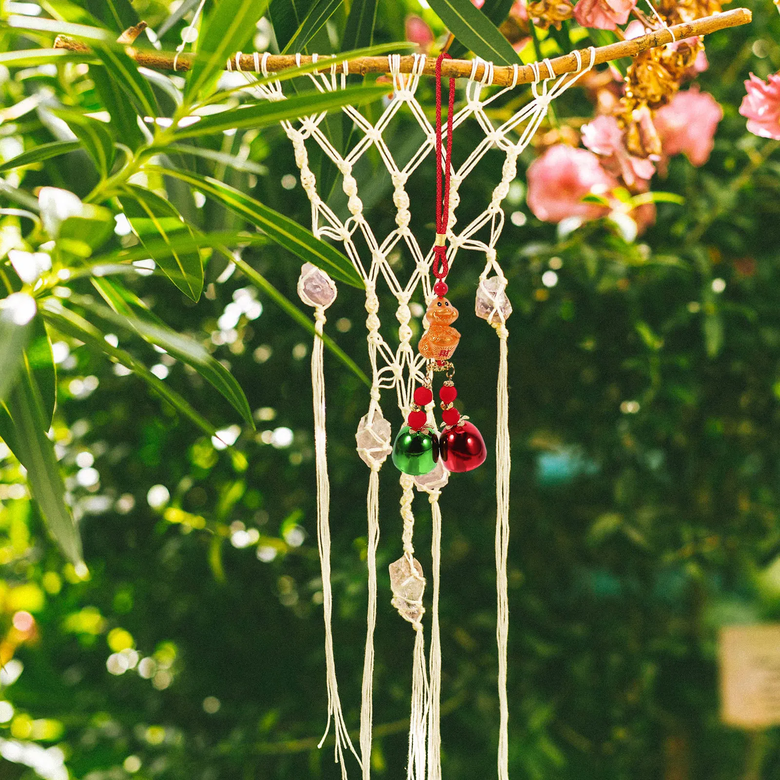 

4Pcs Resin Snake Bell Pendants Artistic Color Hanging Ornaments for Garden Door Outdoor Small Wind Chimes Decorative Bells