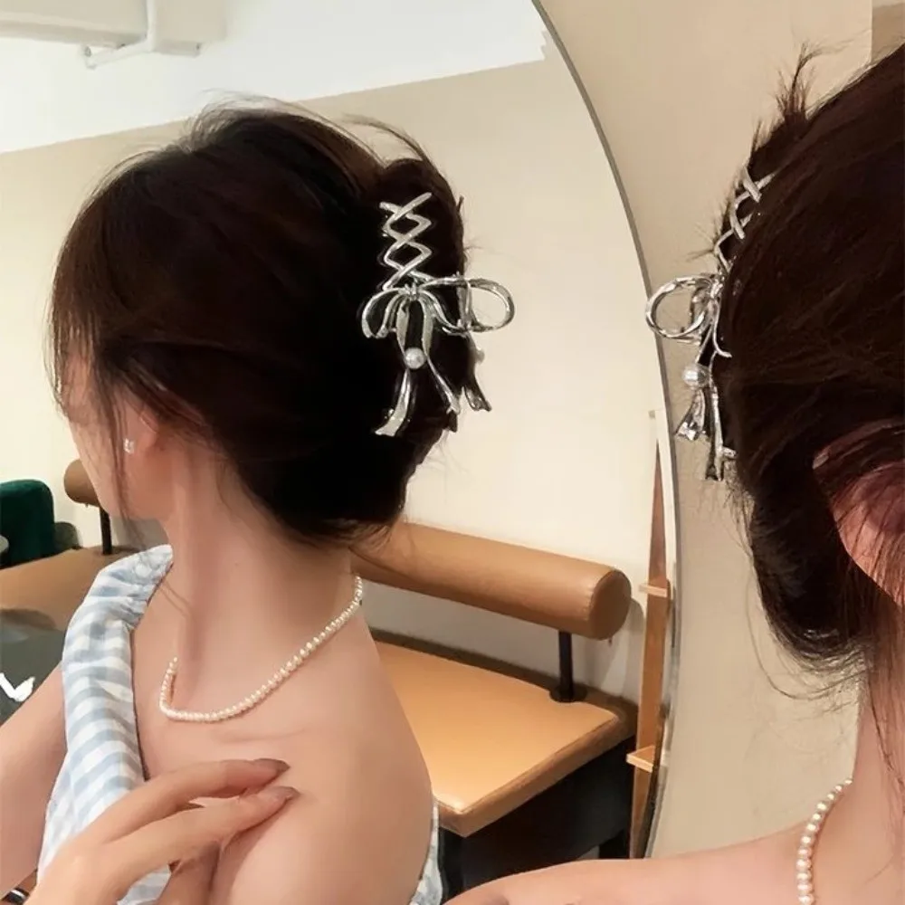 

Retro Alloy Ribbon Bow Hair Claw Pearl Silver Bowknot Hair Clip Vintage Jewelry Balletcore Hairpin Makeup Hair Clips