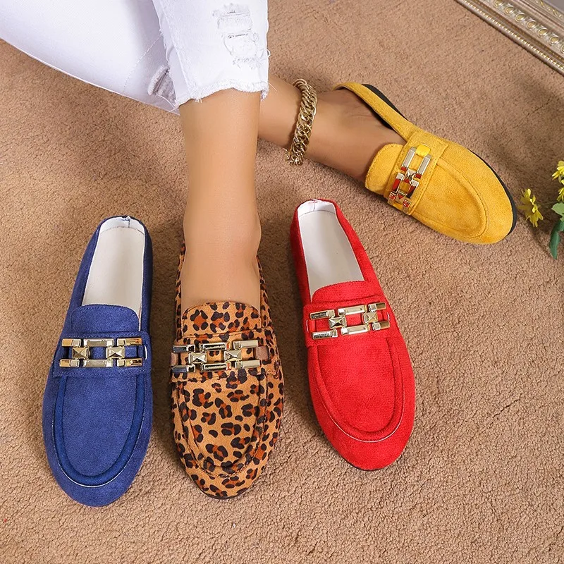 Ladies Shoes Hot Sale Closed Toe Women\'s Slippers Autumn Suede Leopard Print Metal Decoration Shoes Female Flat Casual Slippers