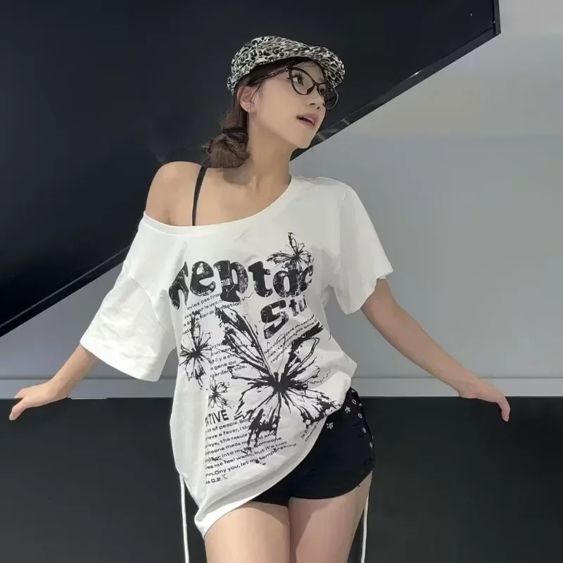 تيشيرتات نسائية قطنية Y2k قطع علوية 2025 Ropa Mujer فضفاضة صيفية Camisetas مكشوفة الأكتاف على شكل فراشة تي شيرت غير رسمي أنيق مثير