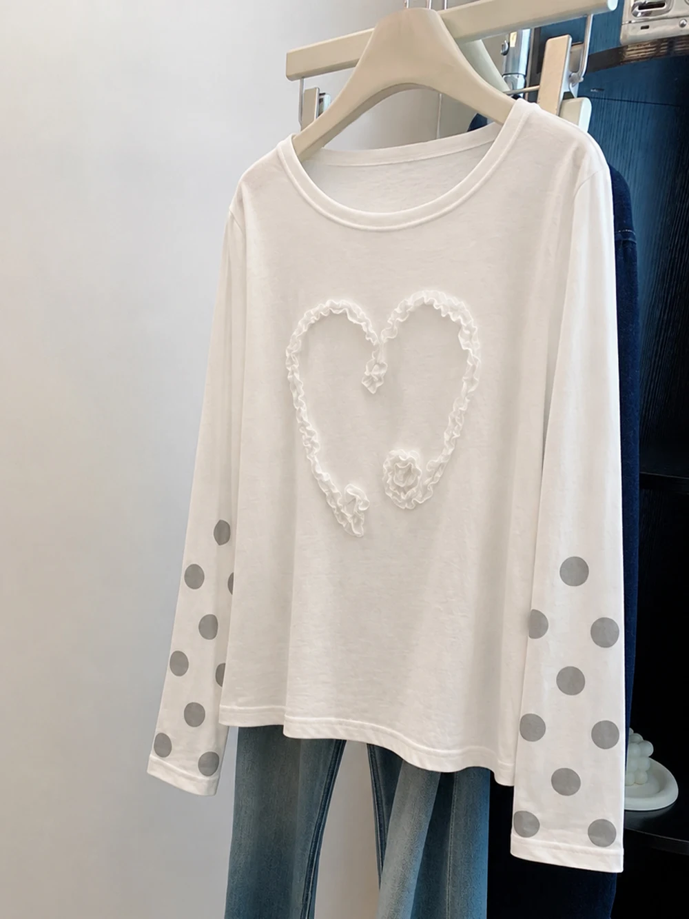 Romantic Atmosphere round Neck Long Sleeve Women's Loose T-Shirt with Polka Dot Cuffs Versatile Base Layer Creative Pattern C...