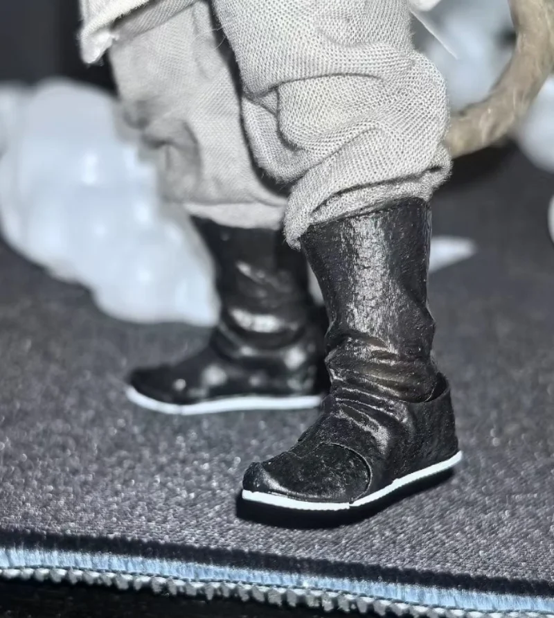 รองเท้าบู๊ทโบราณขนาด 1/12 สำหรับโนต้า 6 นิ้ว