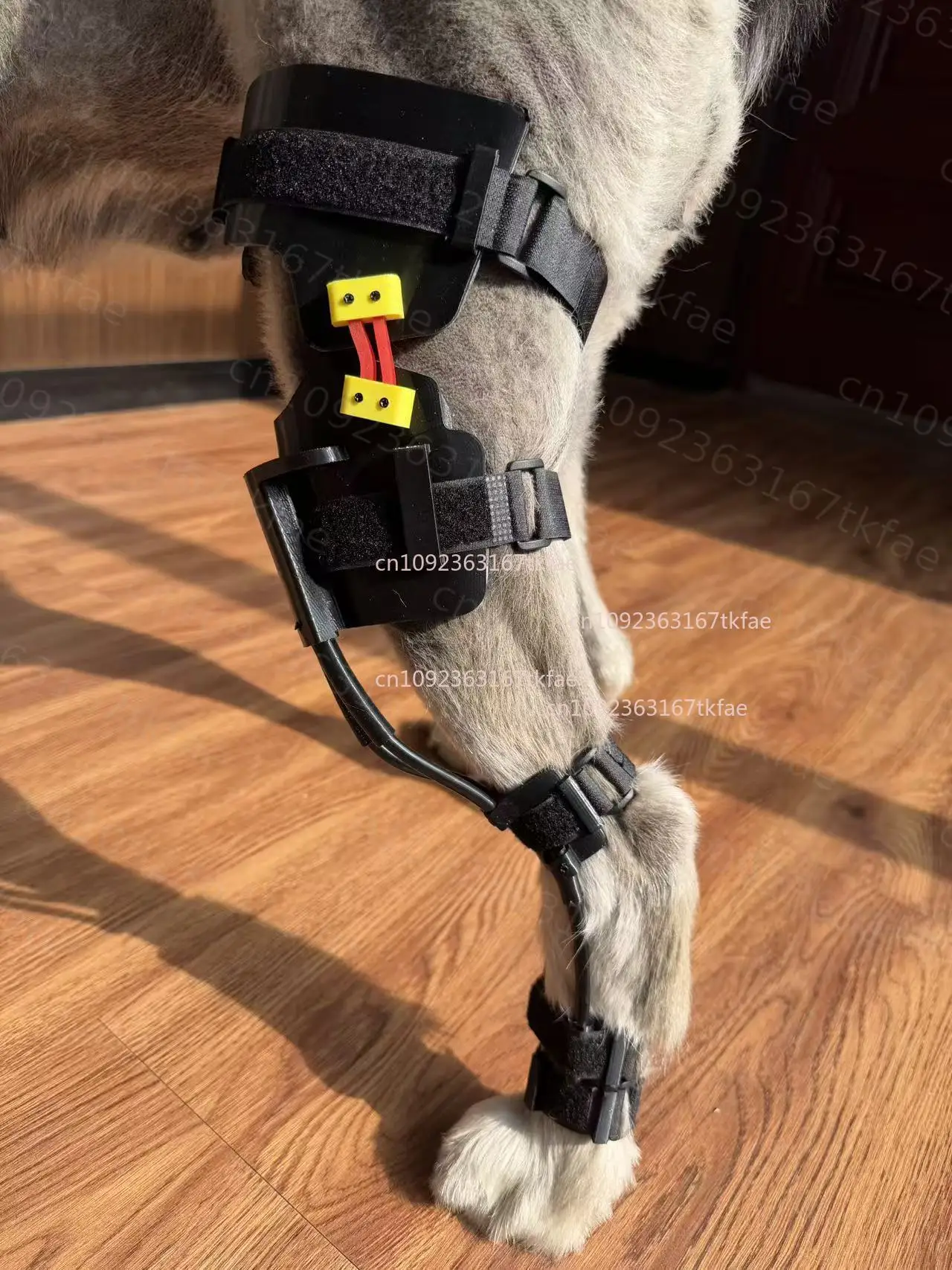 Custom Dog Knee Brace for Patellar Luxation, Bionic Joint Support for Hind Leg, Effective Pain Relief & Healing Aid