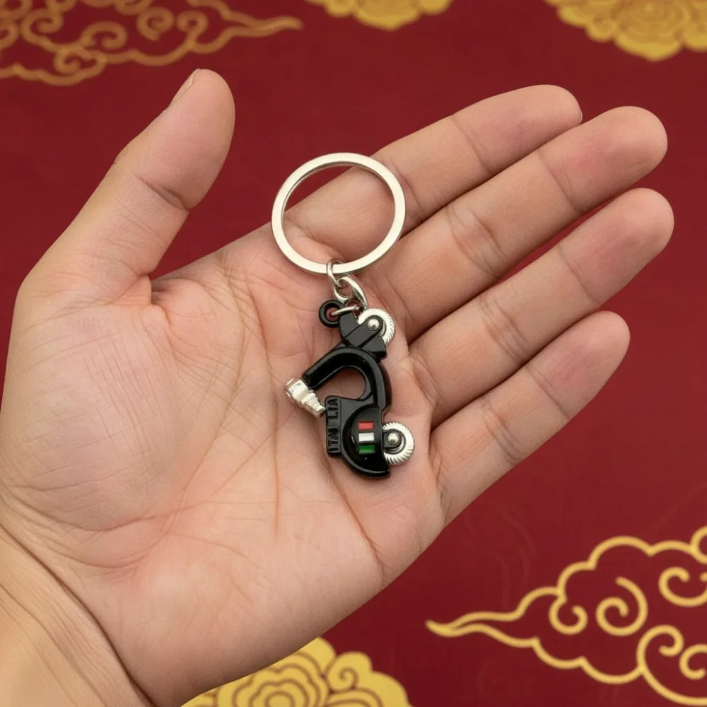 

Personalized Creative Cute Metal Keychain Car Bag Pendant Y2K Accessories Phone Keyings Women Men Cool Motorcycle Key Ring Gift