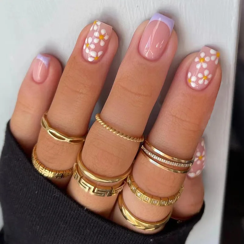 

24pcs Short Oval French Fake Nails Flower Designs Press on Nails Simple Almond Detachable Glossy Fake Nails Tips Full Cover Nail