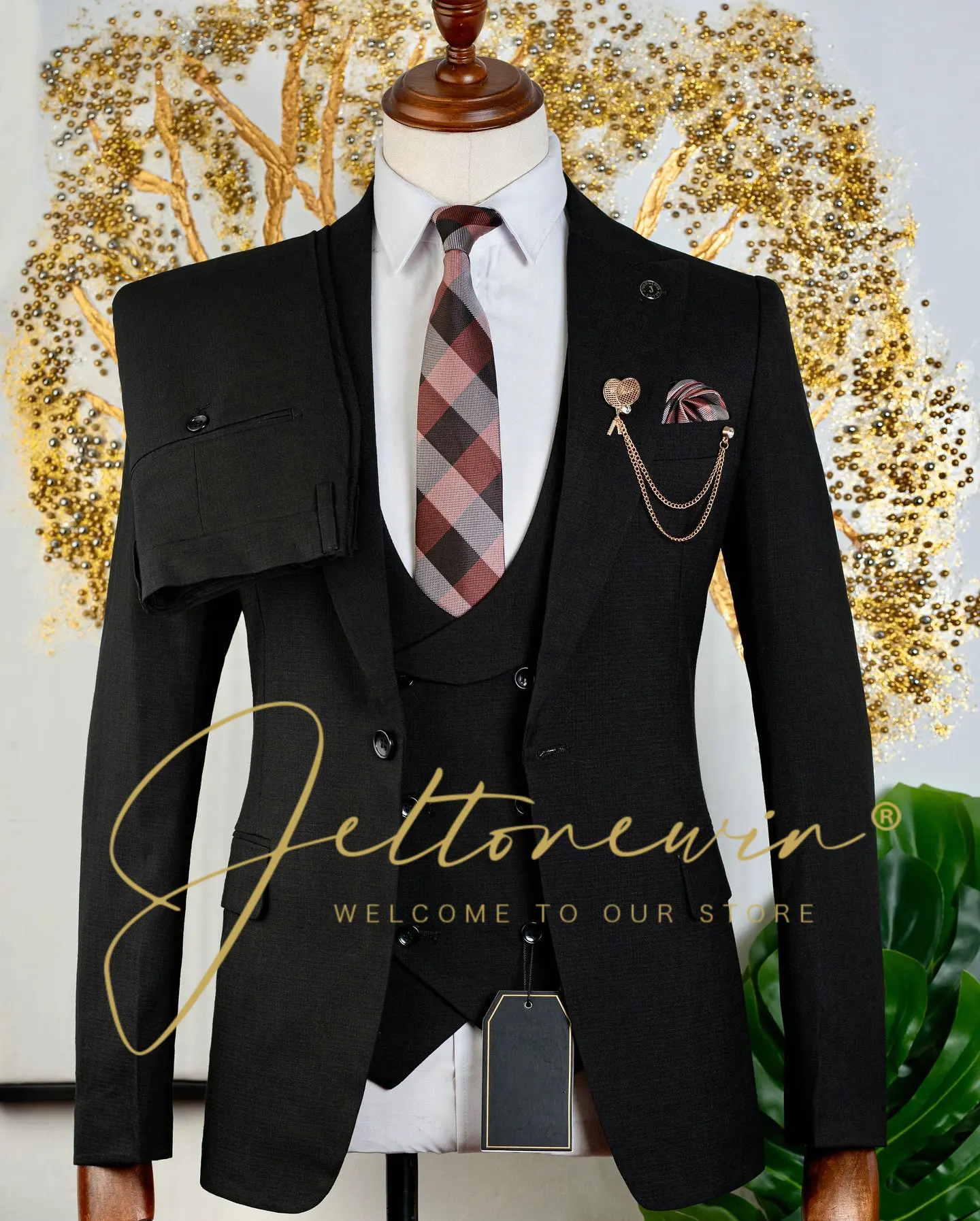 Men's Brown Three Piece Suit with Vest and Trousers Slim Fit Formal Wear for Wedding Groomsmen Party Business Occasion