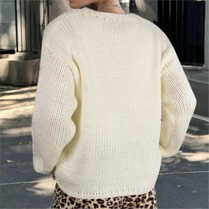

Autumn Winter Women's Loose Knitted Sweater with Knot Long Sve round Ne Overhead Faion Commute Sle