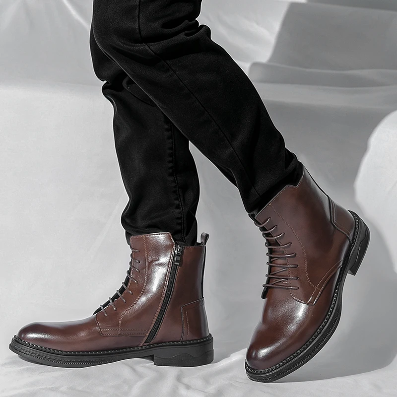 Autumn New Men's Comfortable Pointed High Top Casual Leather Boots Fashion Brand Men's Side Zipper Anti Slip Motorcycle Boots