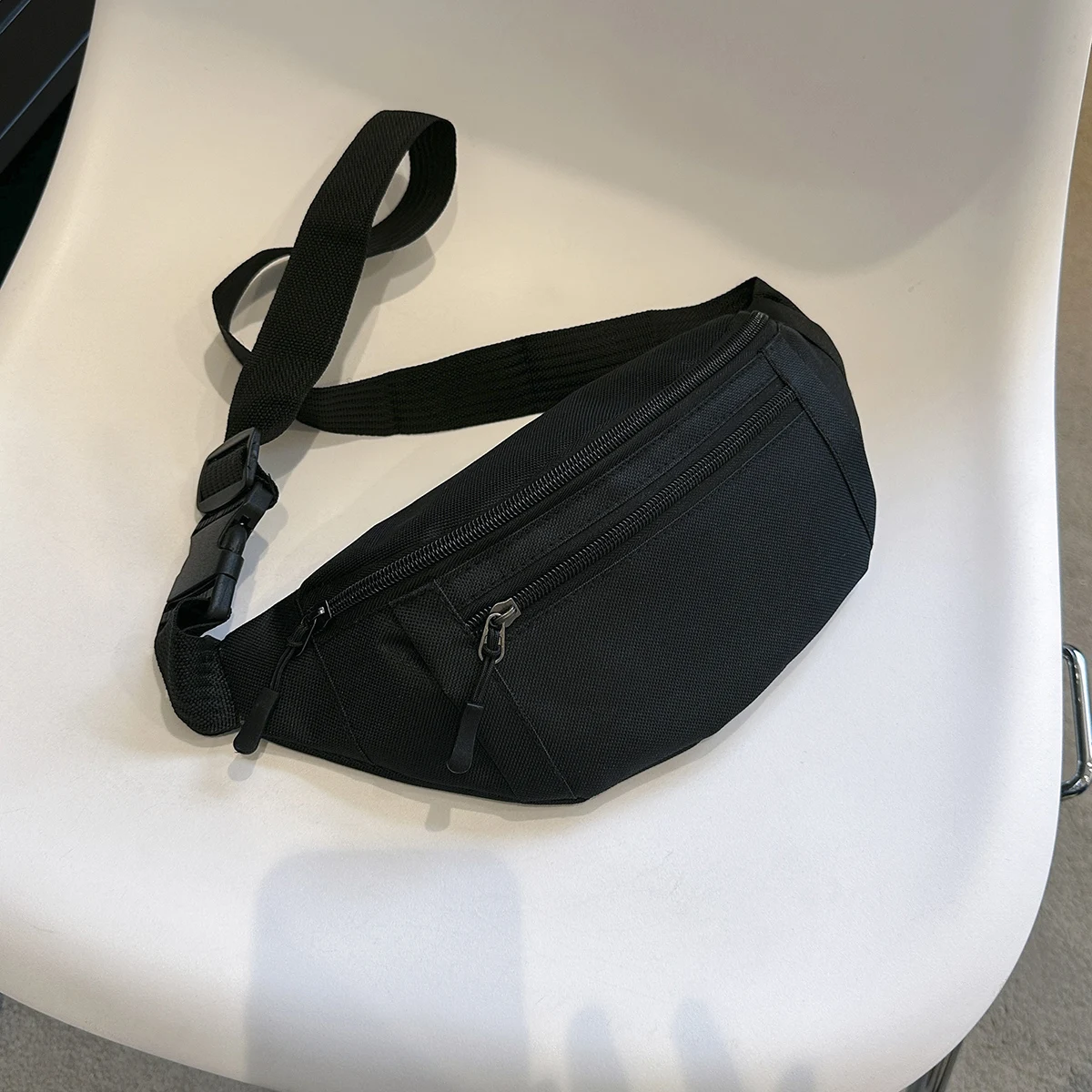2026 Fanny Pack Sports Festival Workout Traveling Running Large Crossbody Casual Hands-Free Wallets Waist Pack Phone Bag Ins Y2K view 5
