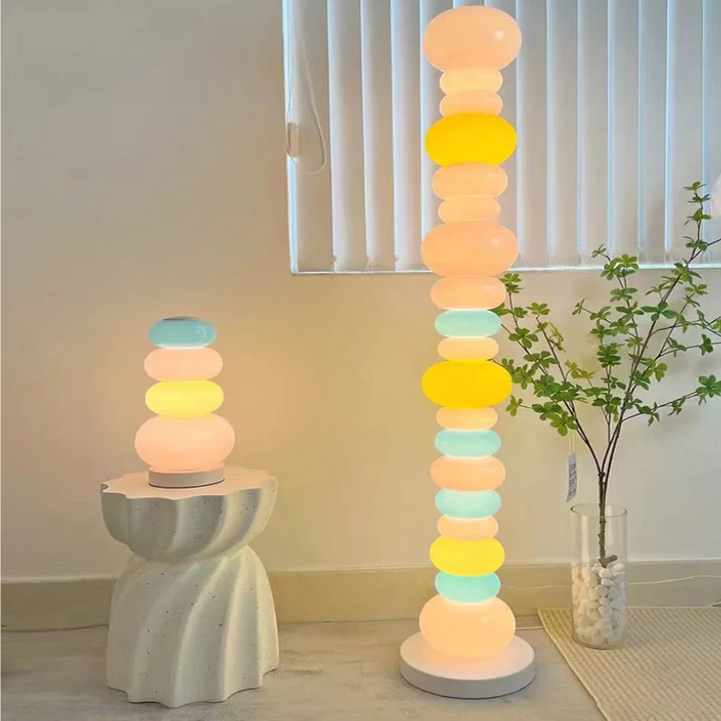 

Яркий красочный торшер Радужный милый кремовый торшер для гостиной, дивана, спальни, прикроватная тумбочка для детской комнаты, атмосфера, настольные лампы