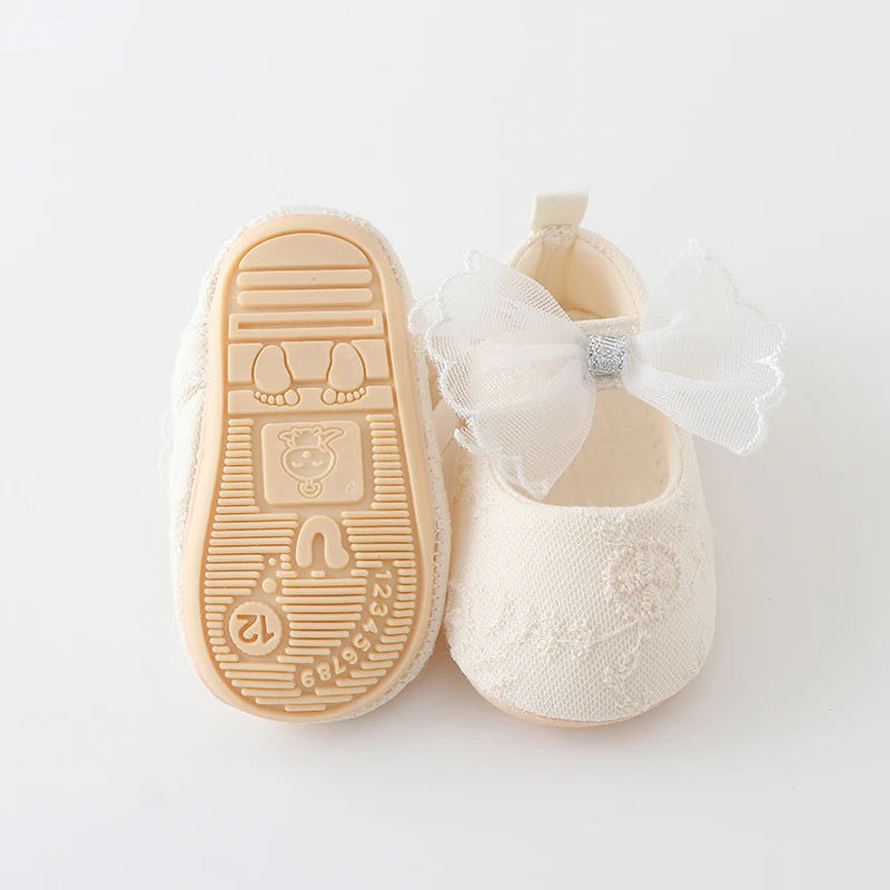 2024 Frühling Sommer 0-18m Baby Mädchen rutsch feste Spitze Prinzessin Schuhe Neugeborene Kleinkind Baby Baumwolle atmungsaktive Bogen knoten Tanz schuhe