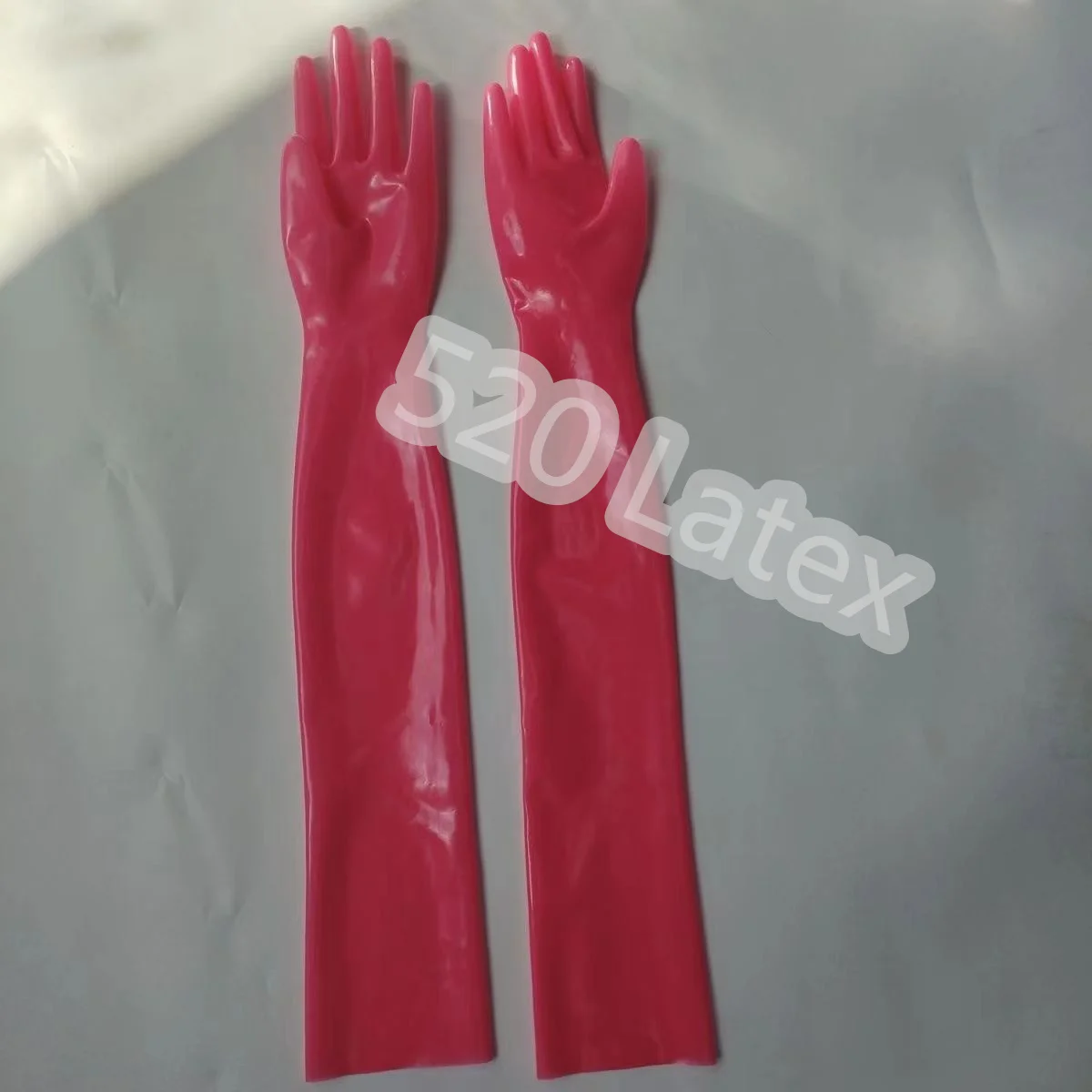 Free shipping !!! Hot Wrist seamless latex unisex gloves  mould made long latex gloves fetish latex gloves