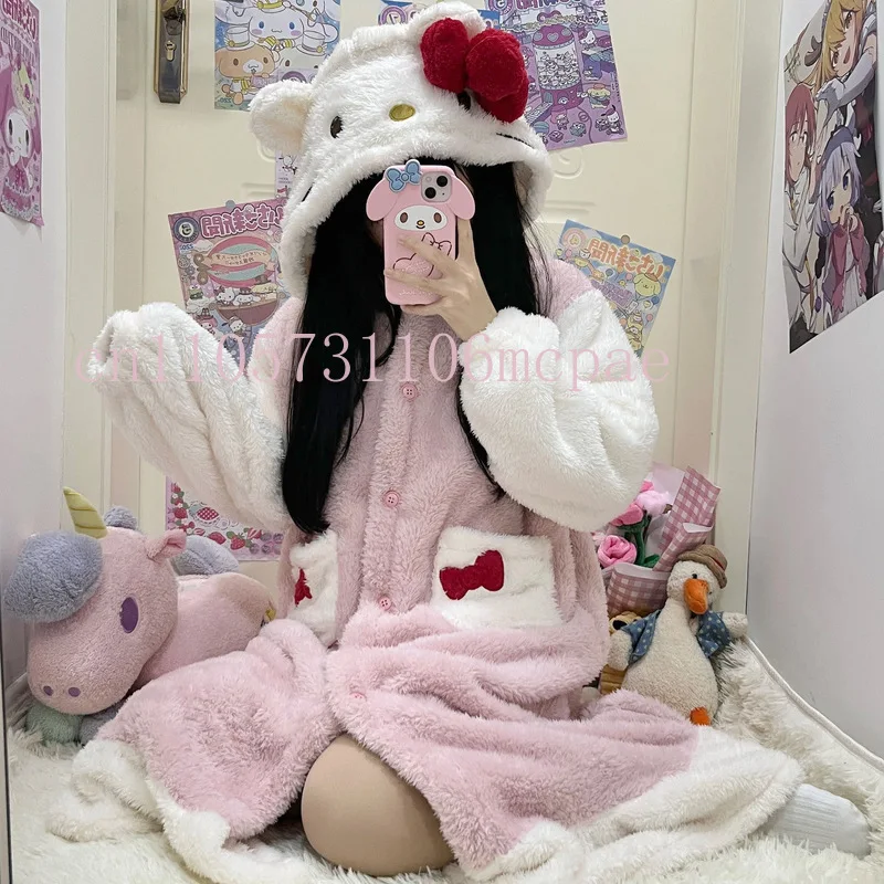 

MINISO Hello Kitty Pajamas Women'S Autumn And Winter Coral Velvet Thickened Bathrobe Cute Winter Nightgown Long Women'S Suit